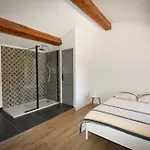 Du Mas Riols Apartamento *